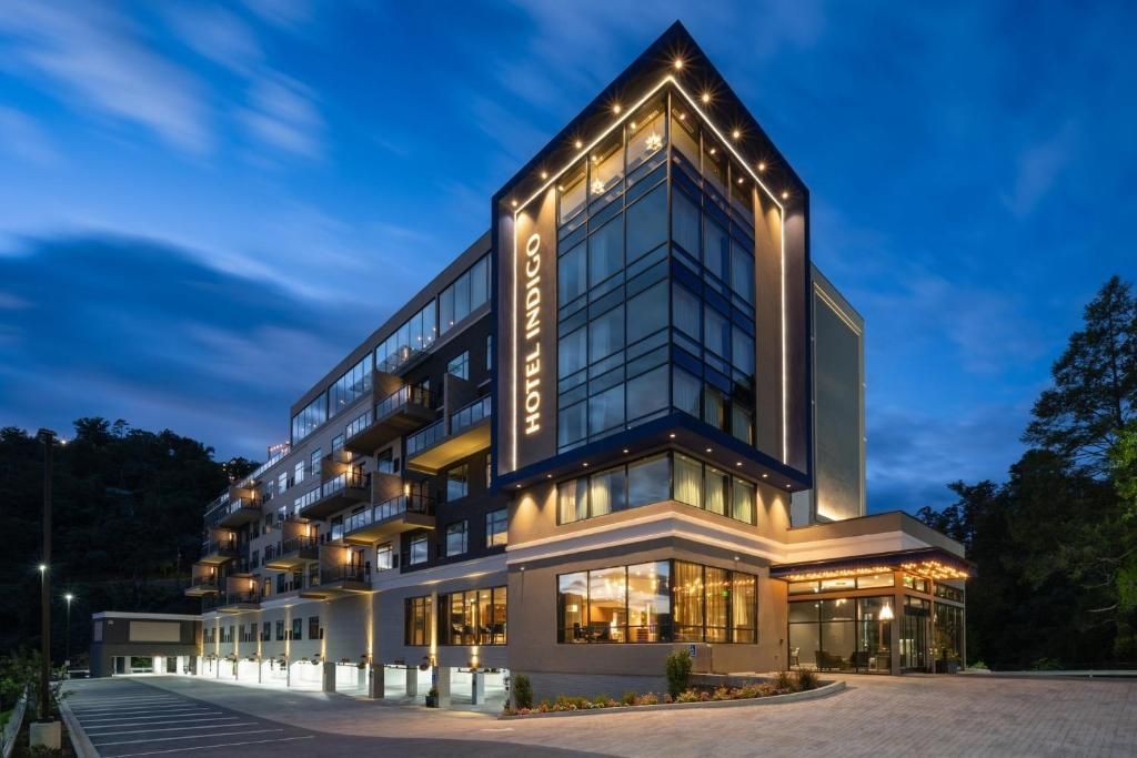 Hotel Indigo Gatlinburg Downtown boutique hotel in Gatlinburg Tennessee
