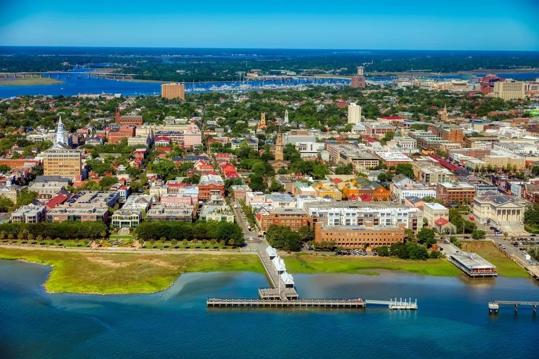 New hotels in Charleston South Carolina - historic peninsula and the Cooper River waterfront