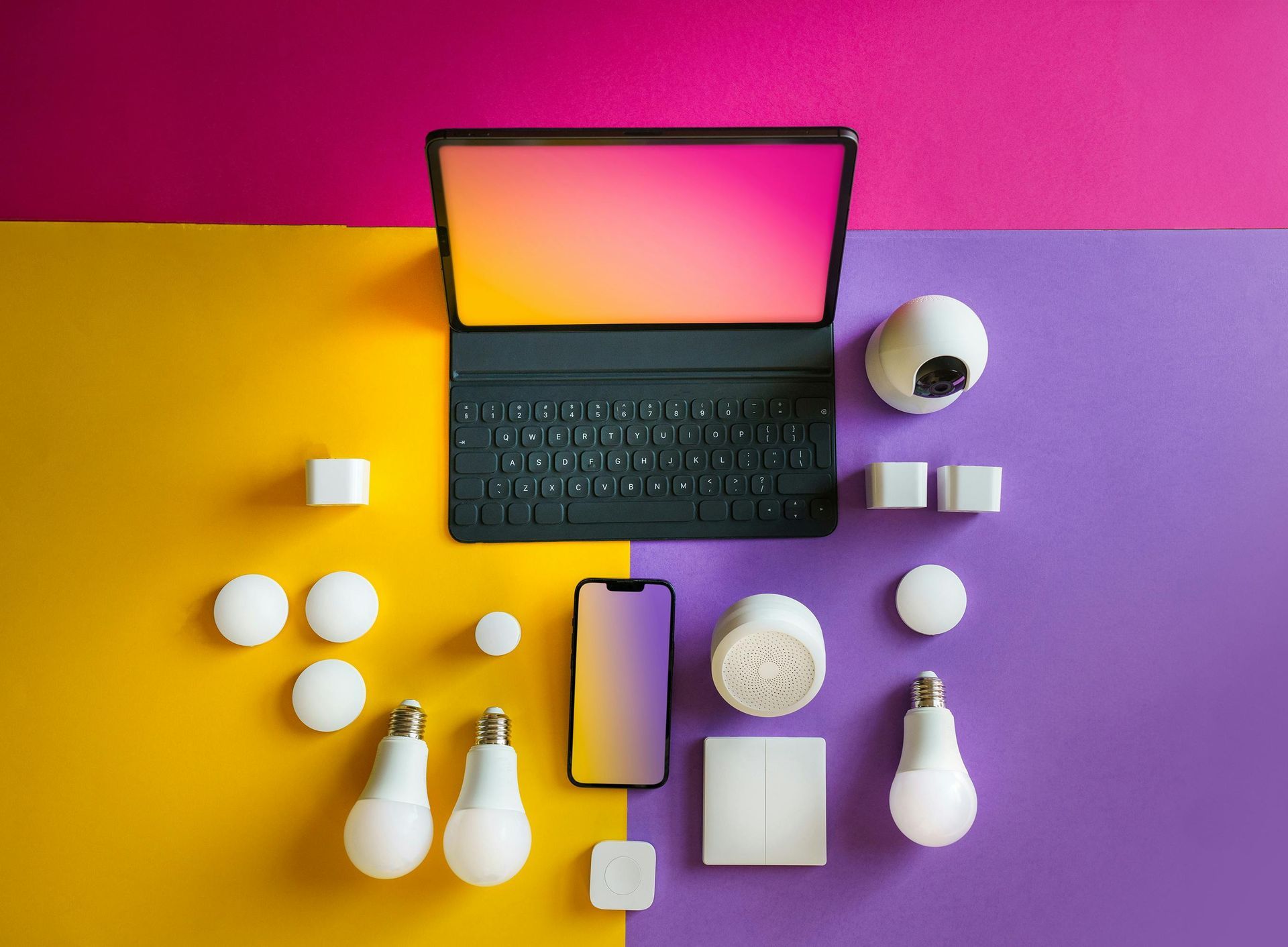 Computer surrounded with smart devices