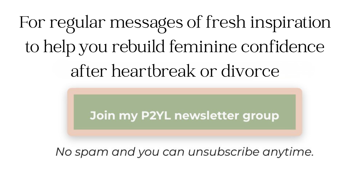 Text invitation to join a newsletter for inspiration on rebuilding confidence after heartbreak or divorce.