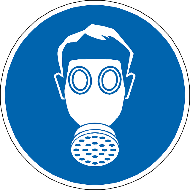 Blue circular sign featuring a white icon of a person wearing a respirator mask, indicating mandatory respiratory protection.