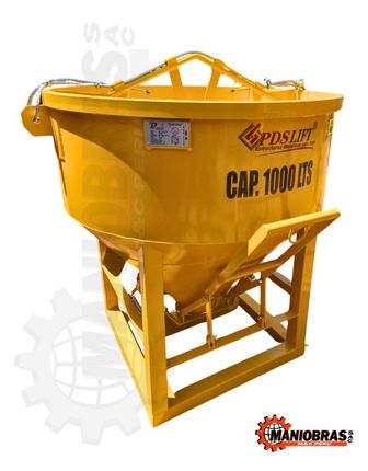 Tolva industrial amarilla para hormigón con estructura metálica y etiqueta “CAP. 1000 LTS”.