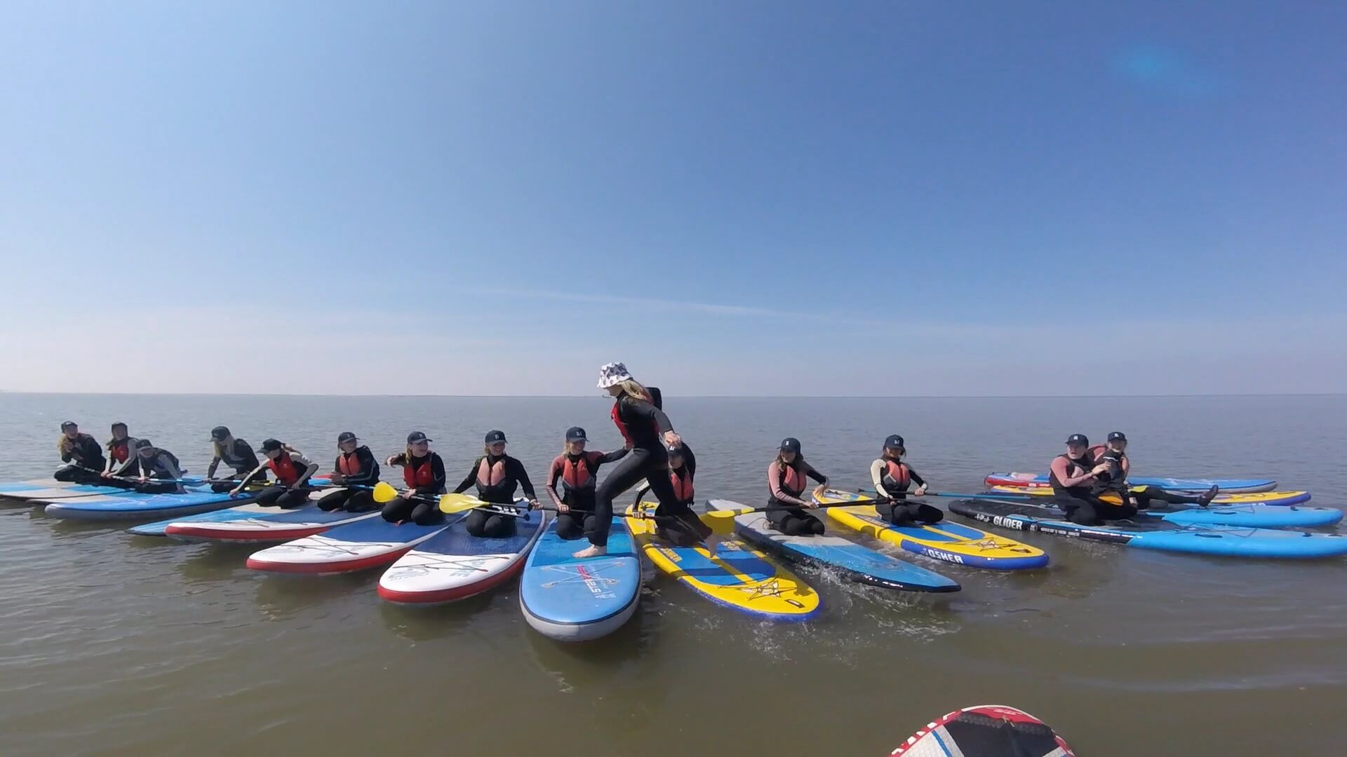 hen do group paddle boarding