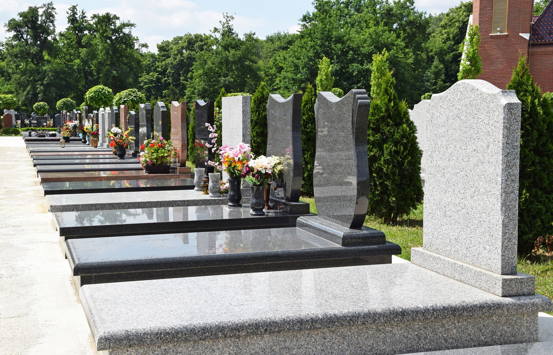 Lapidi in cimitero