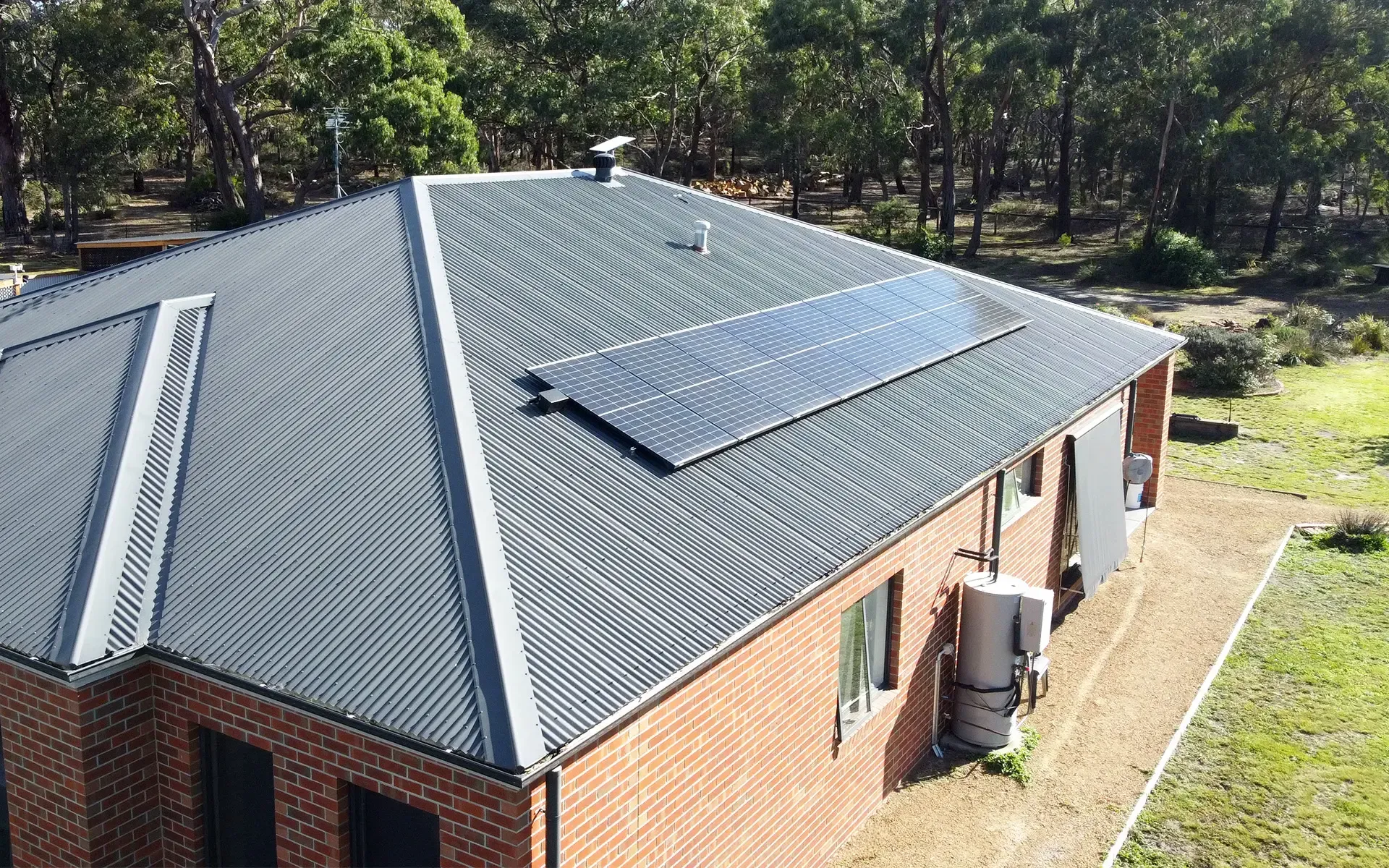 Enphase solar system with Tindo panels, IQ8 microinverters, 20kWh battery system and controller unit in Dereel Victoria