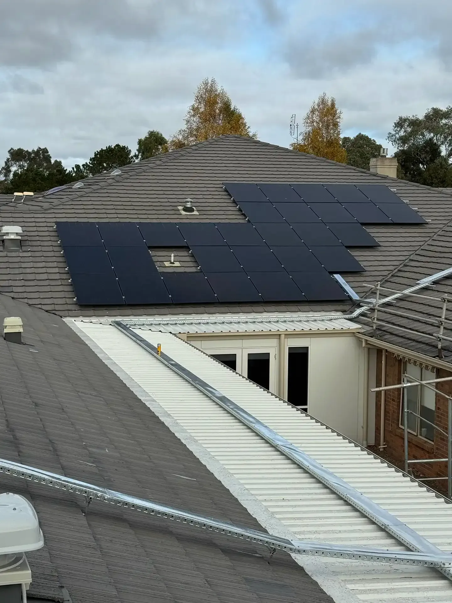 Commercial solar power system installed in Ararat