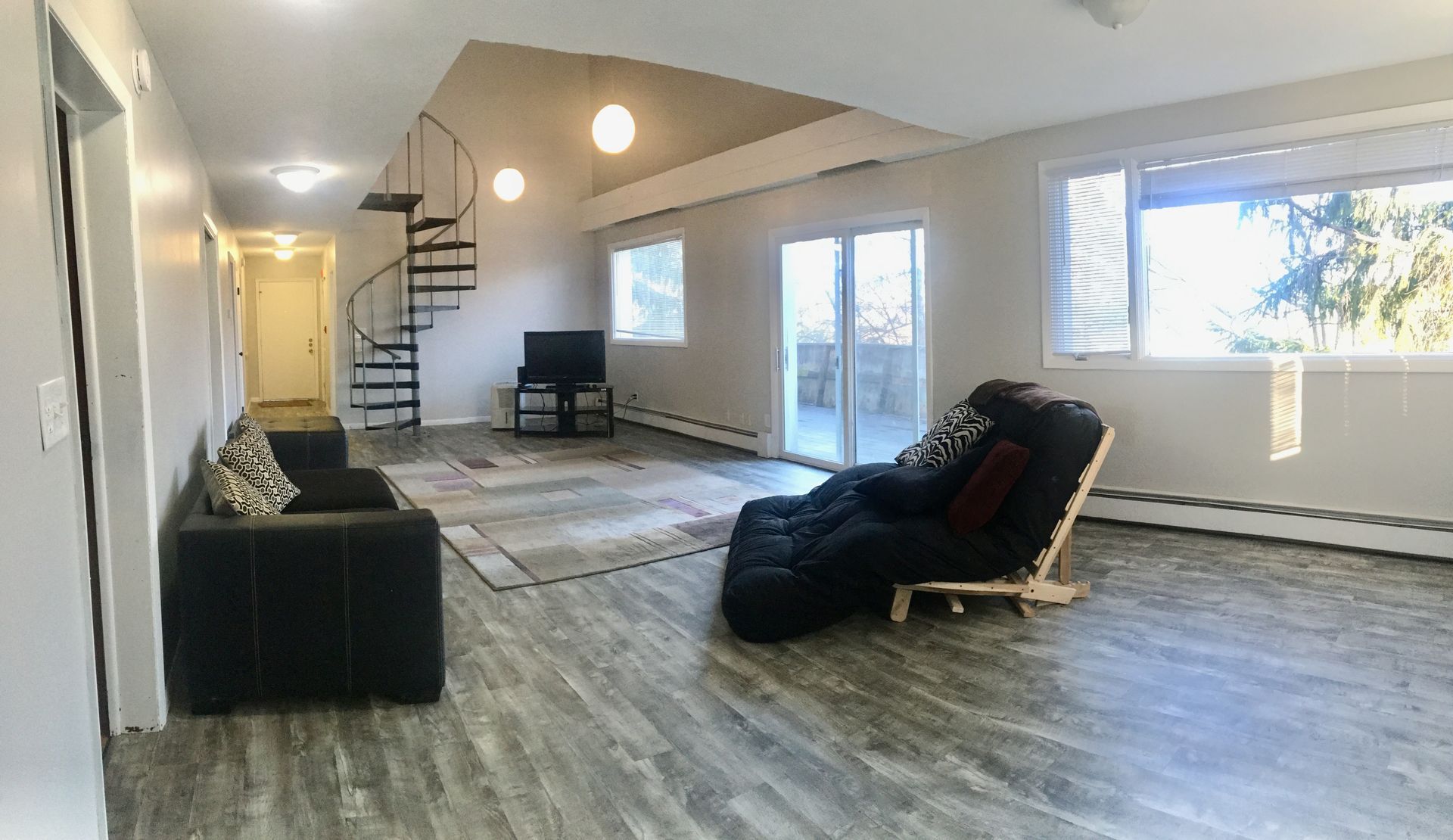 spacious living room