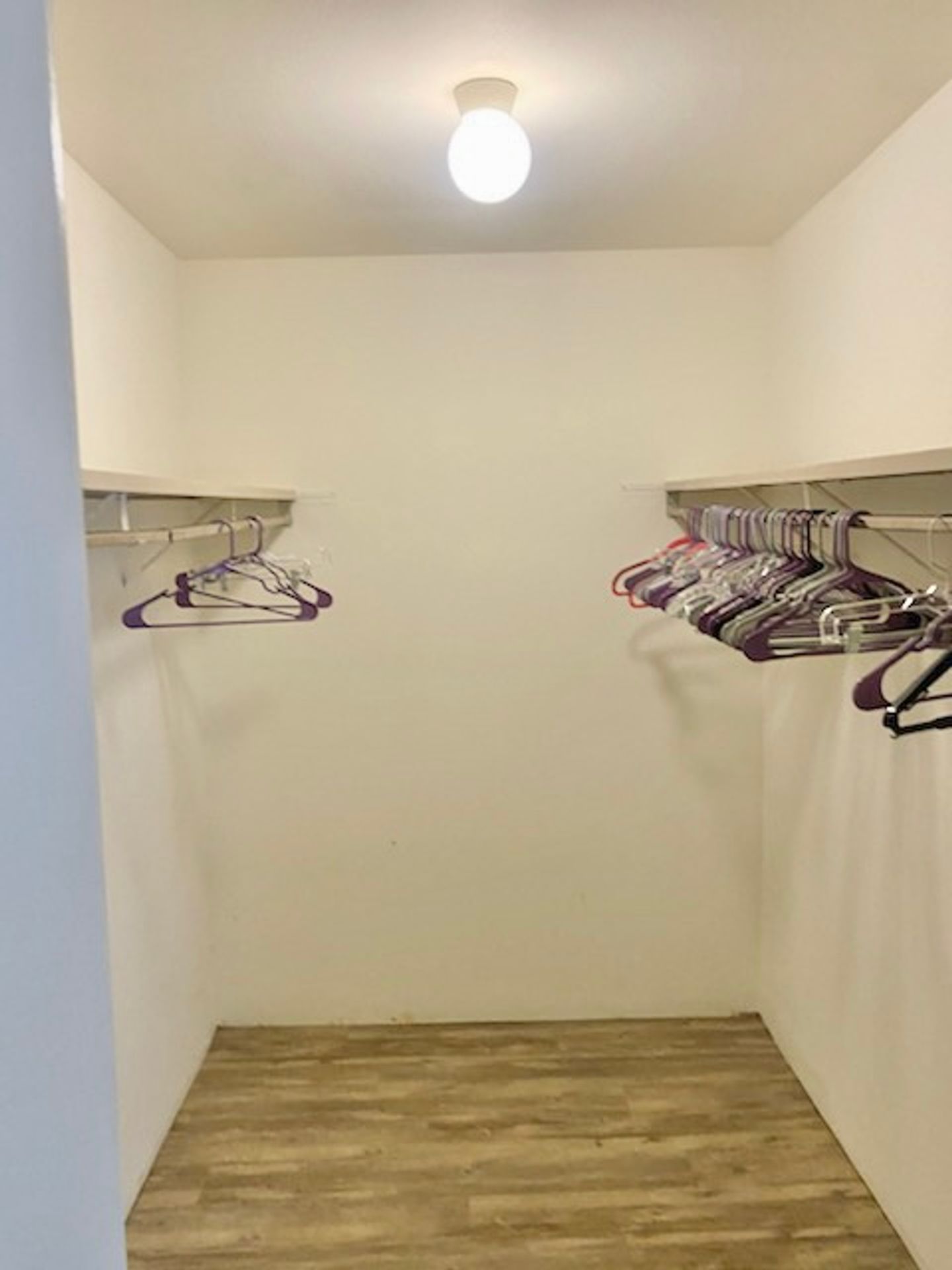 walkin closet