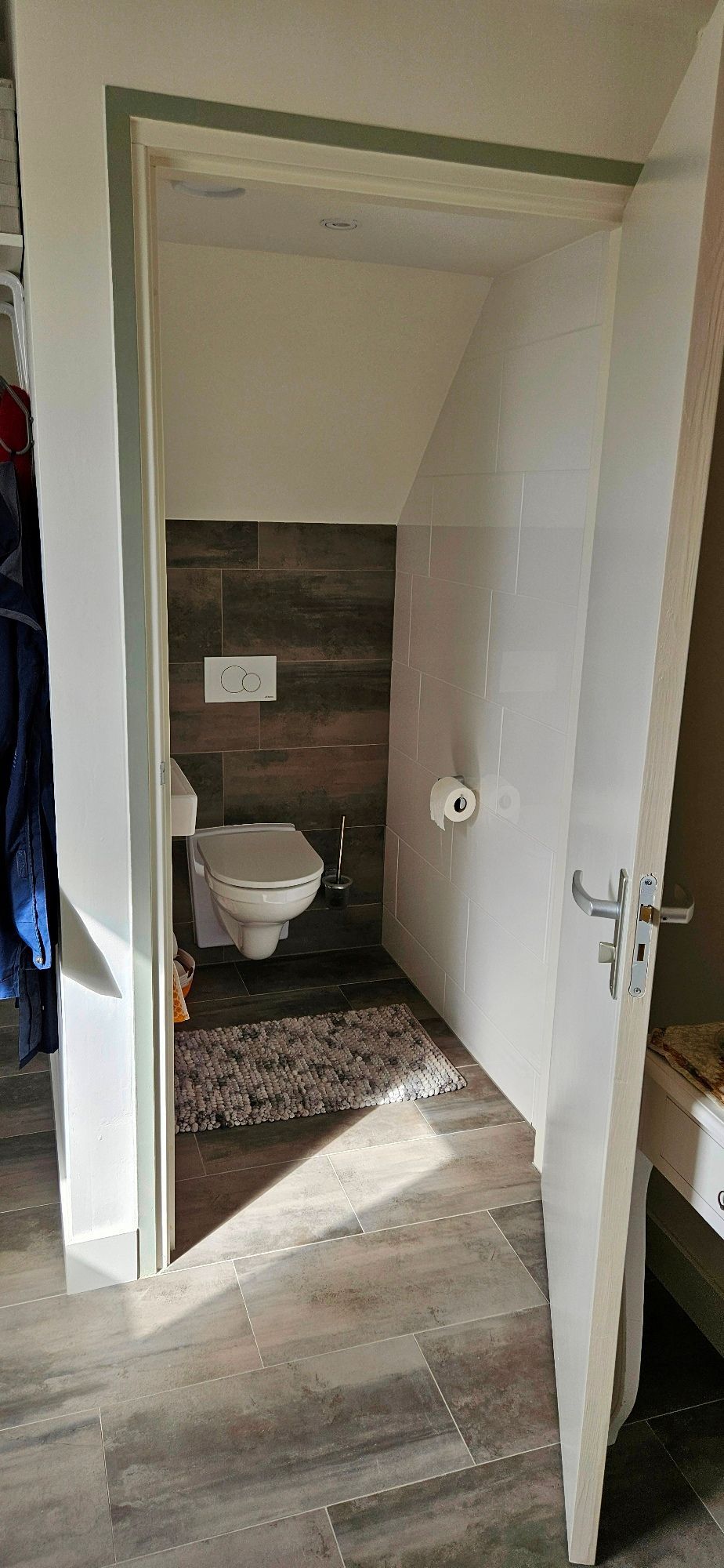 Extra toilet in eigen hal.