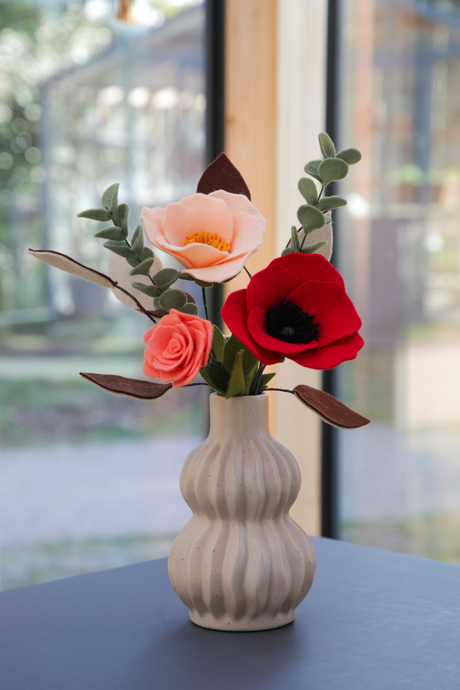 Boeket bloemen van vilt