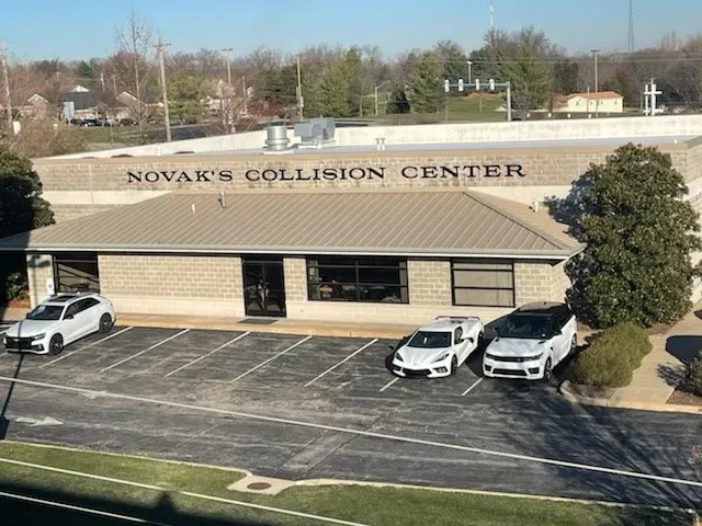 Novak’s Collision Center Building — St. Peters, MO — Novak’s Collision Center