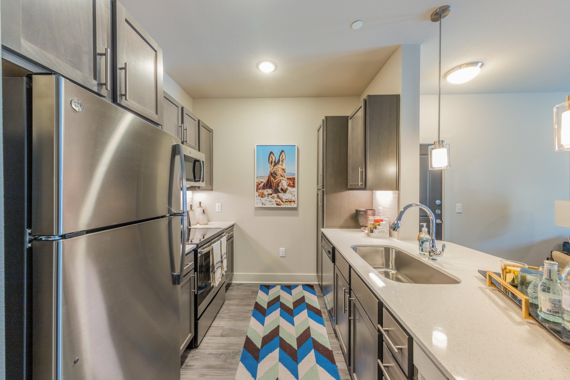 Gallery Apartment Complexes on USAA Blvd San Antonio