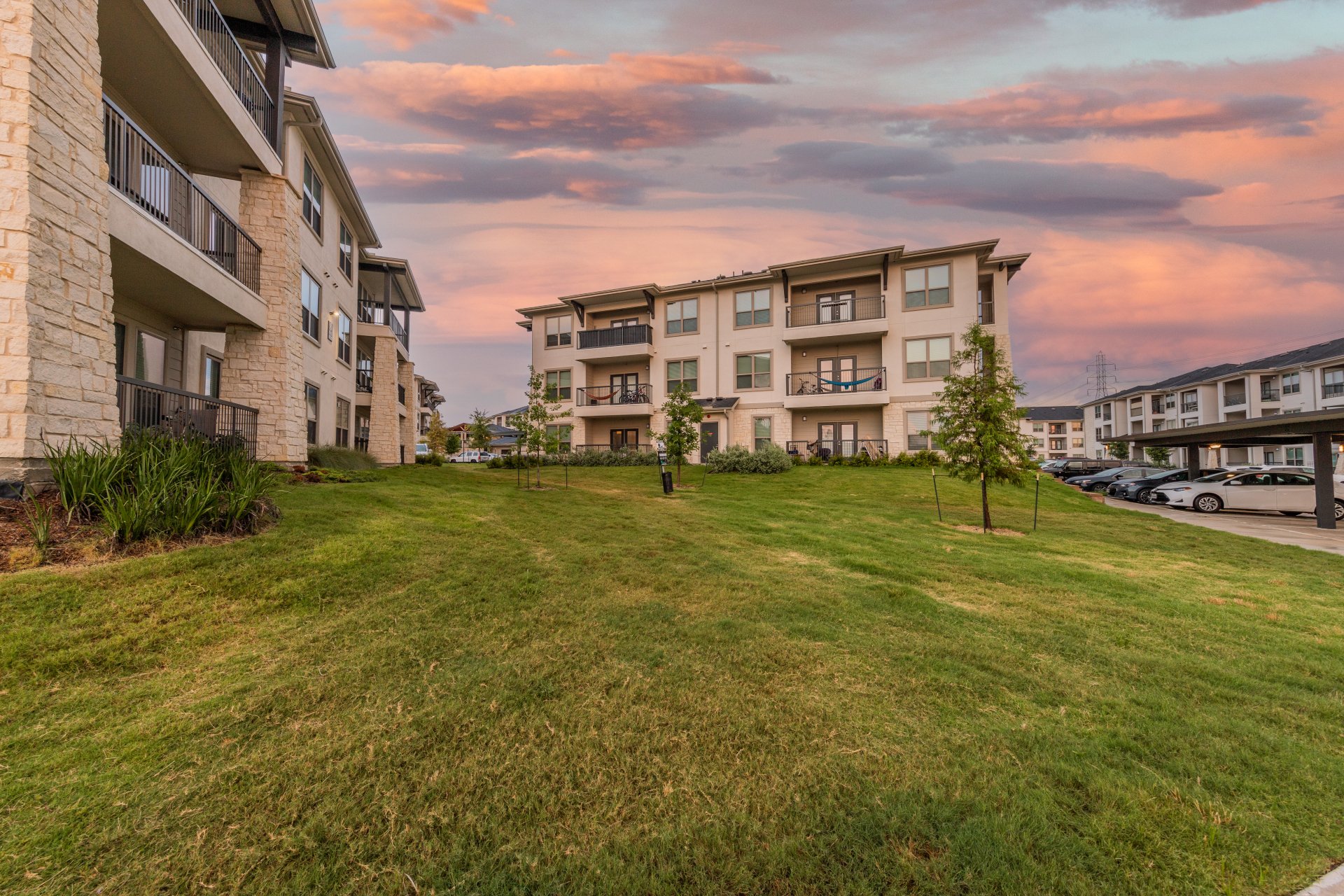 Gallery Apartment Complexes on USAA Blvd San Antonio