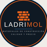 Logo de LADRIMOL con muro de ladrillos naranja sobre fondo negro y eslogan de materiales de construcción.