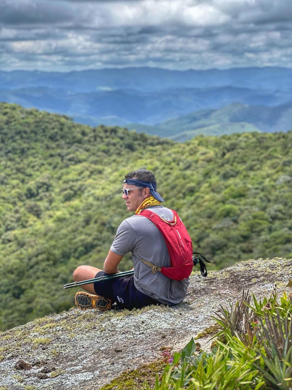 Trilhas da Pedra Redonda, do Chapéu do Bispo e do Pico do Platô