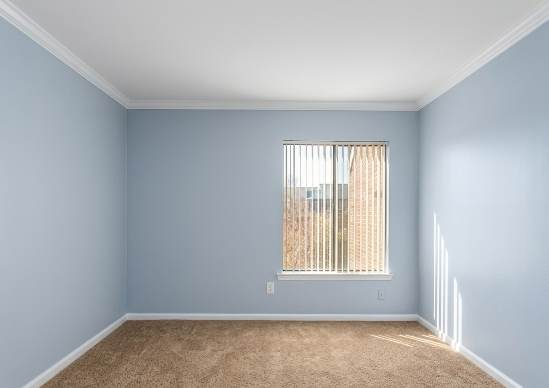 The Woods At Peppertree empty bedroom