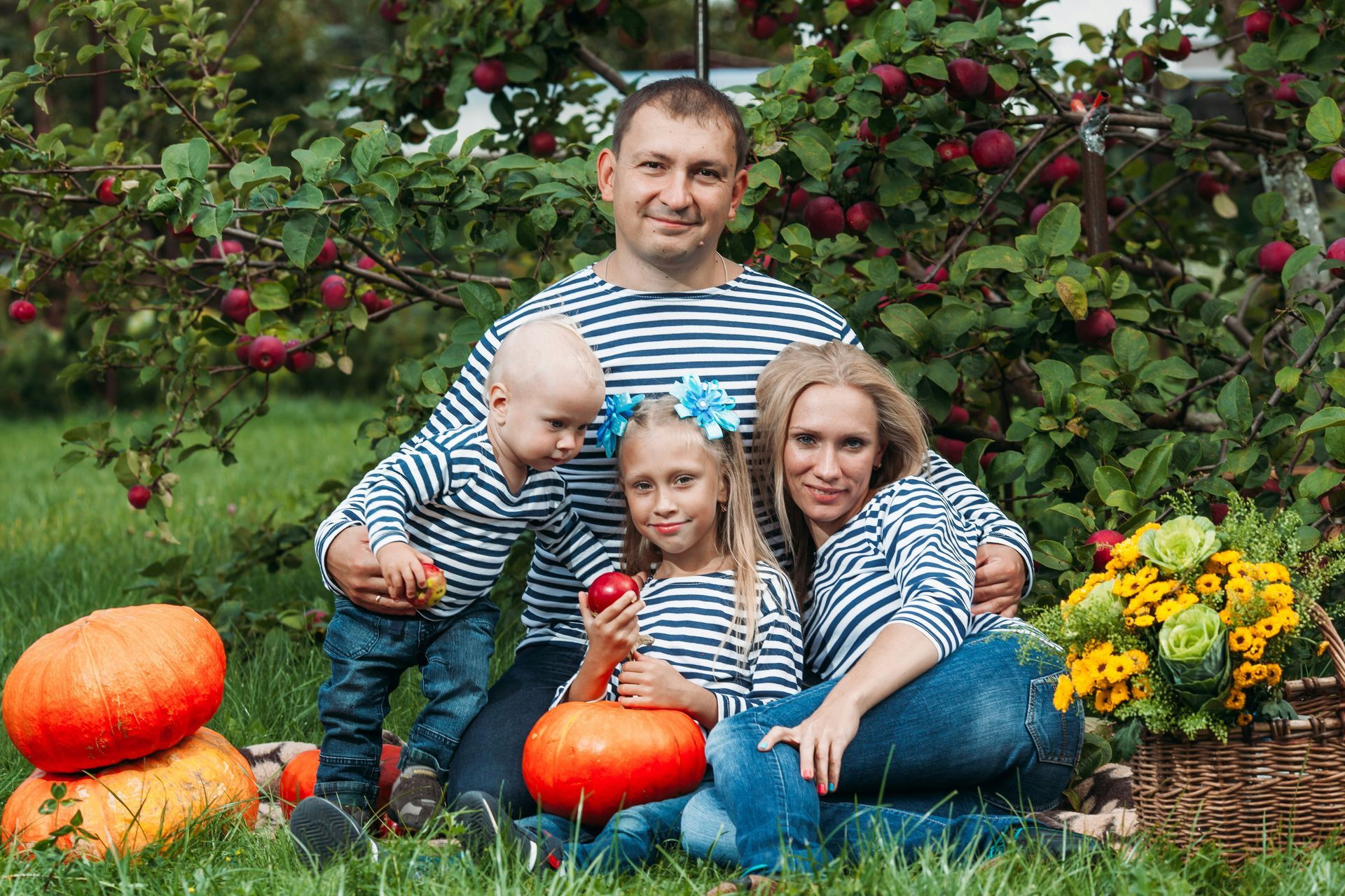 fall family photo session ideas