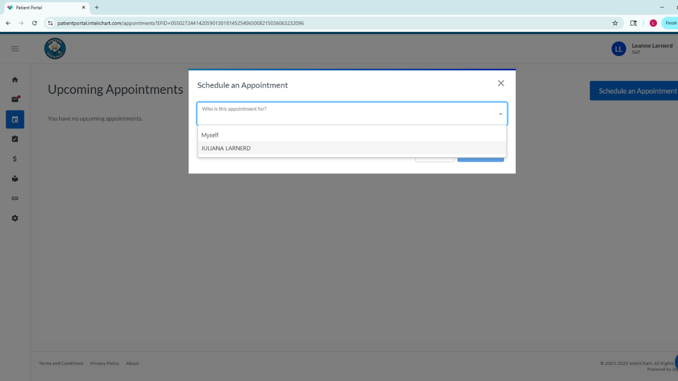 A form is open over an institutional webpage to create a new announcement, with fields for title and content.