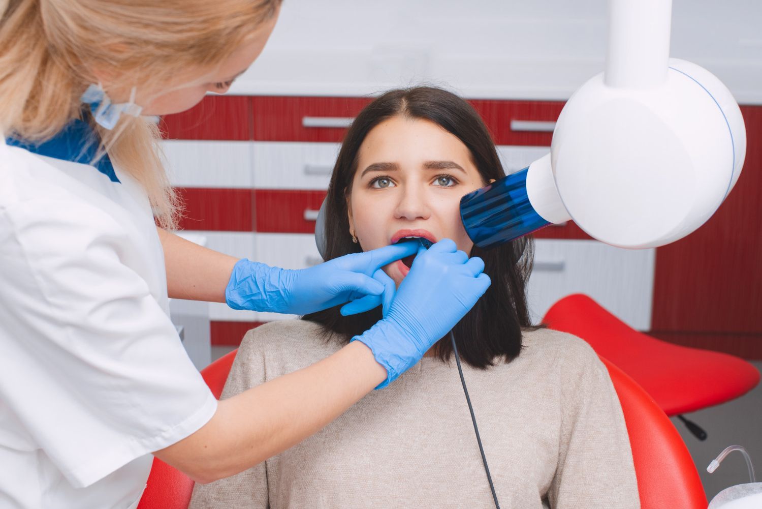 How long does tooth extraction take to heal