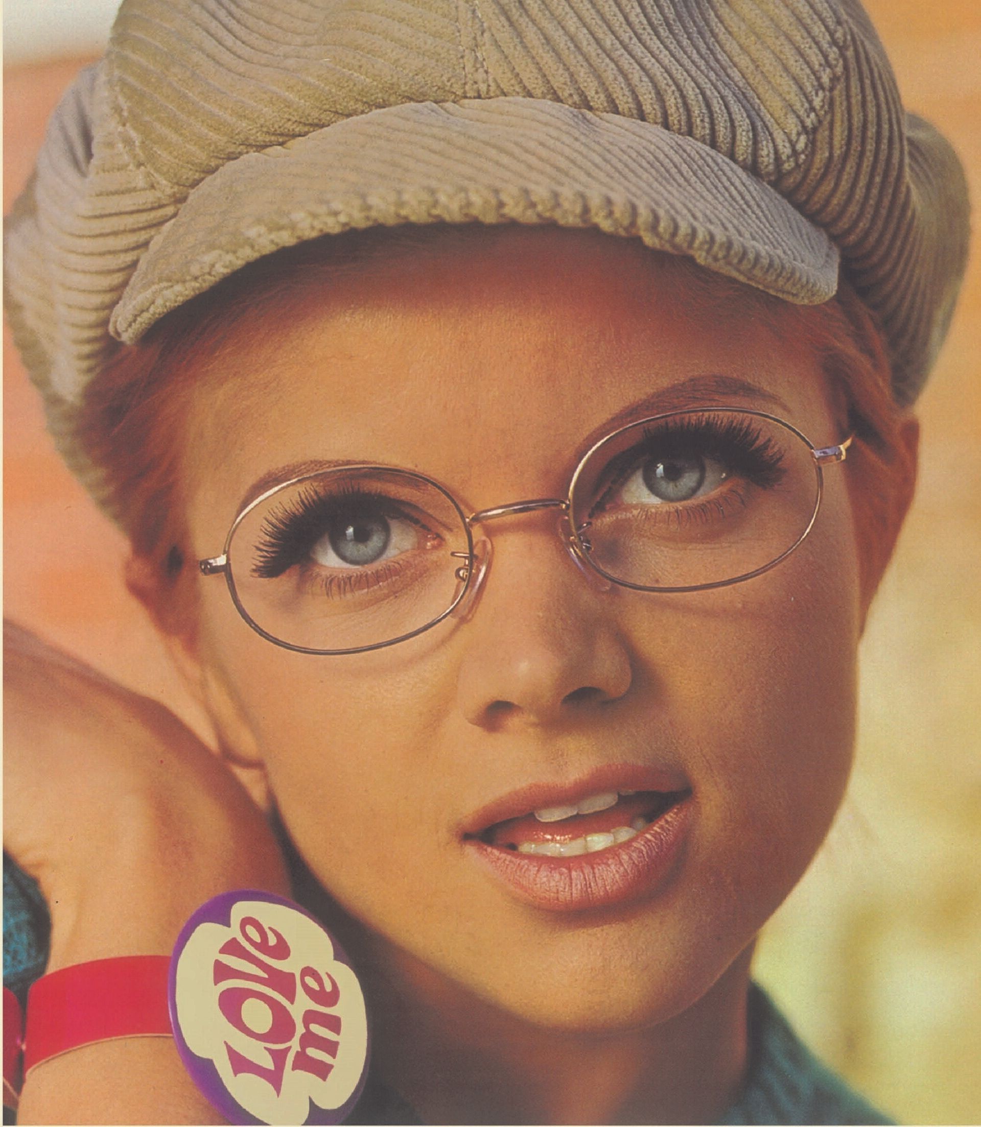 Max Factor glasses 2