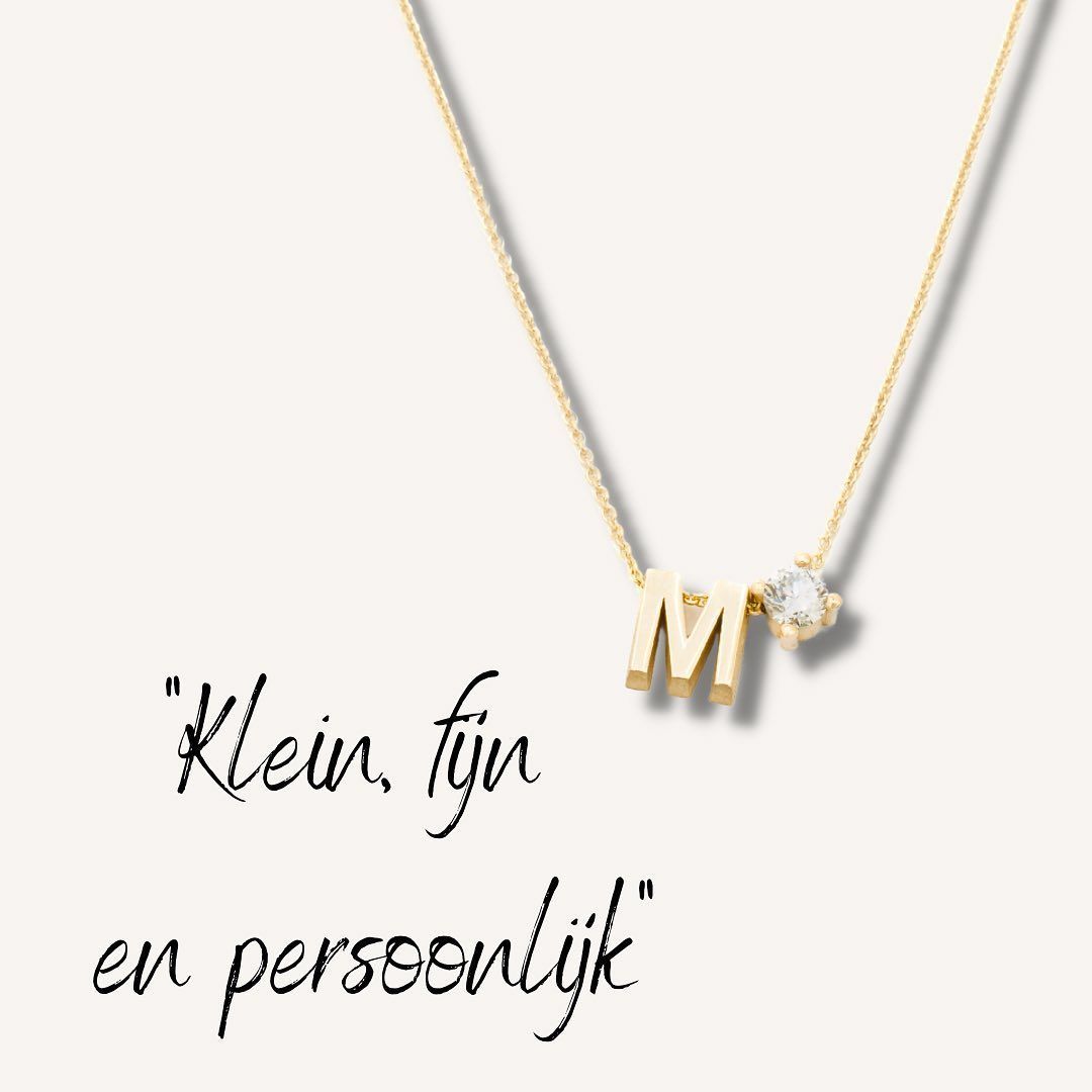 Gouden ketting met de letter 
