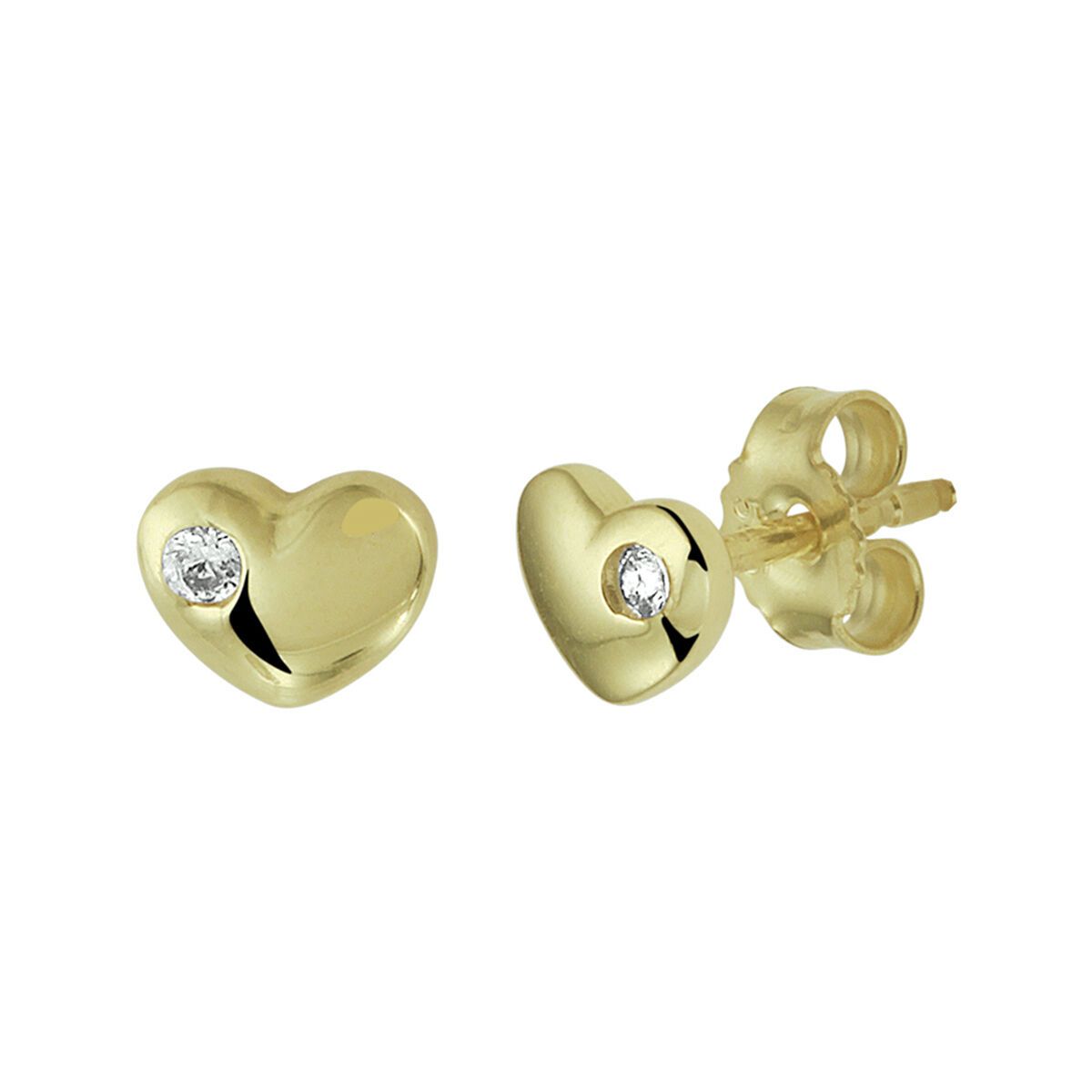Gouden oorbellen in de vorm van een hart, elk met een klein diamantje, op een witte achtergrond.