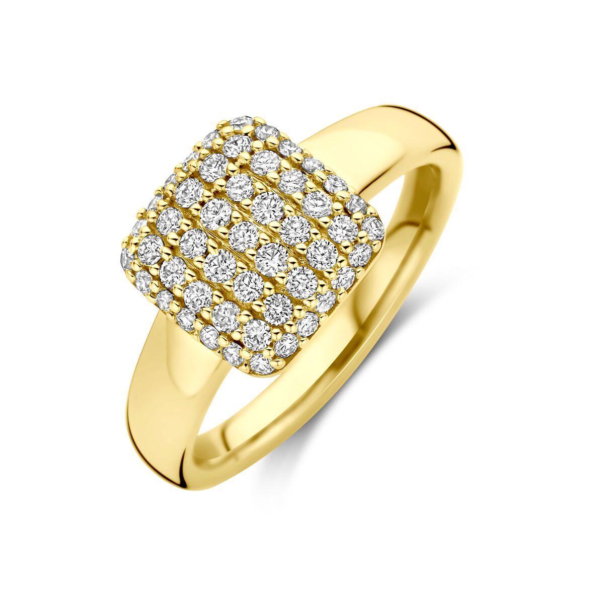 Gouden ring met een vierkante cluster van kleine diamanten.