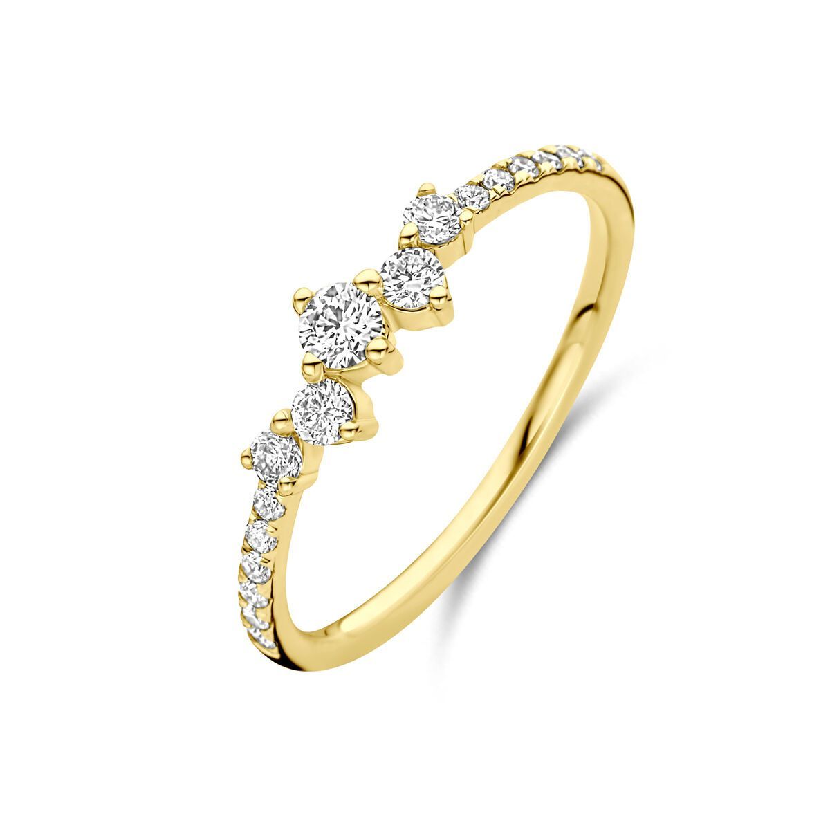 Gouden ring met witte diamanten in een gebogen patroon.