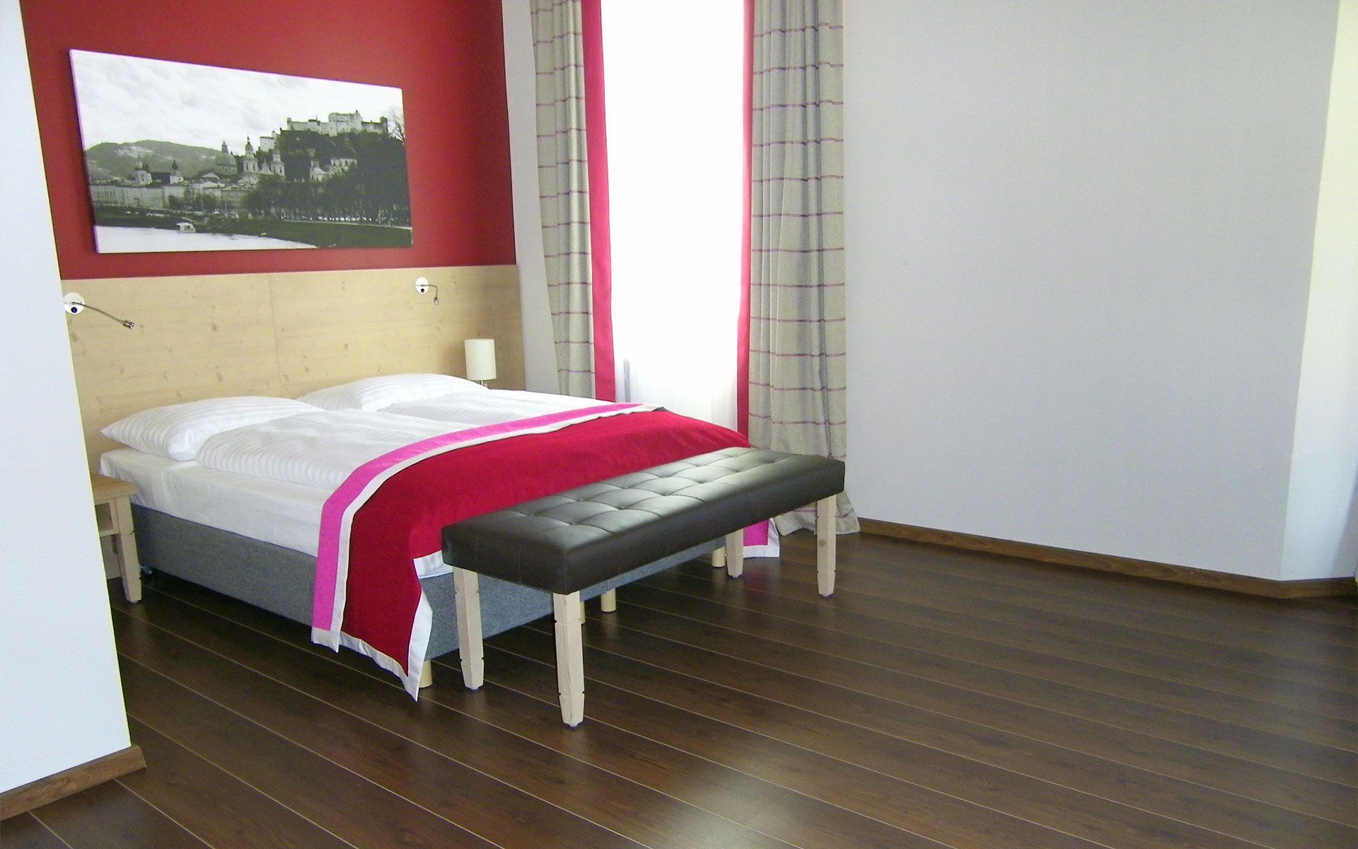 Hotel Villa Carlton Bett Schlafzimmer