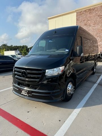 Onyx Black Car Service