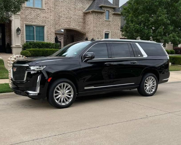 Onyx Black Car Service Cadillac Escalade for West Fort Worth executive transportation