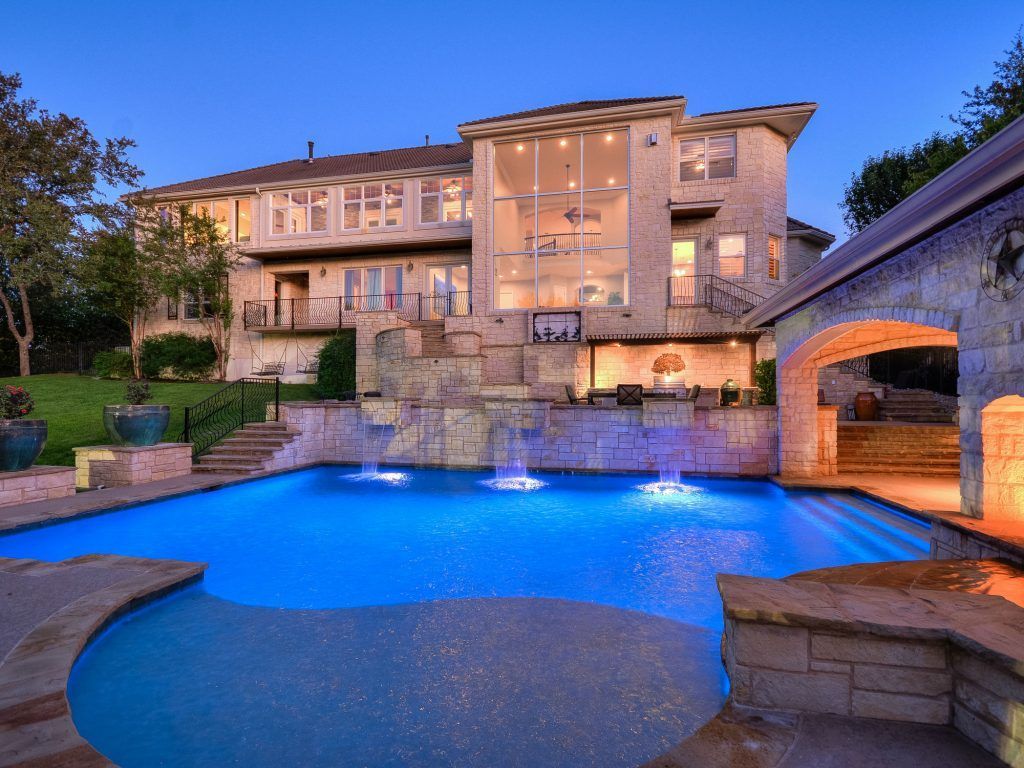 Residential Rental Properties - House with pool and waterfall