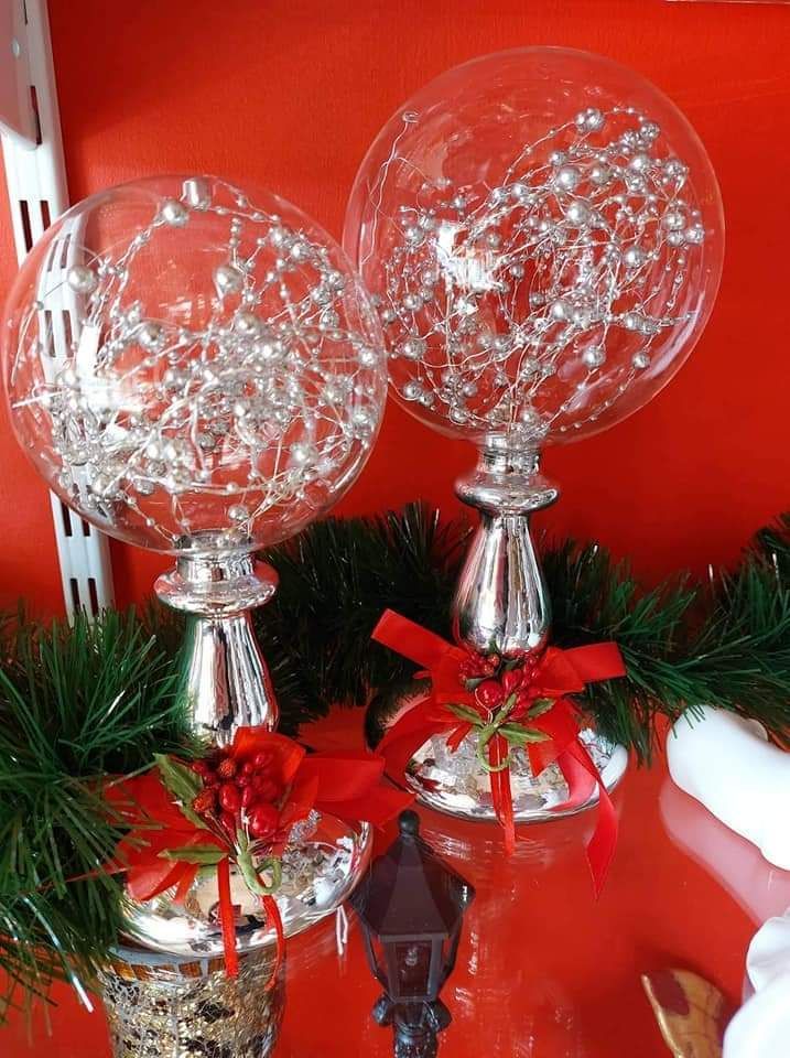 palline natalizie con lucine