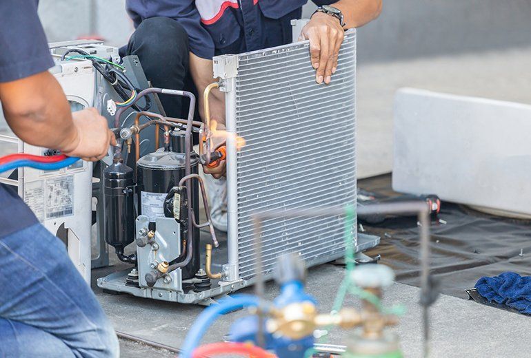 Man repairing the aircon