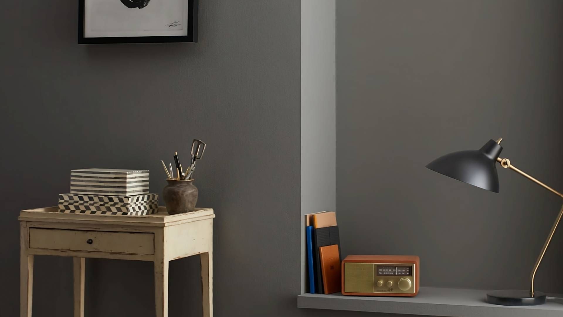 Benjamin Moore Charcoal HC-166 near Asheville and Biltmore, North Carolina (NC)