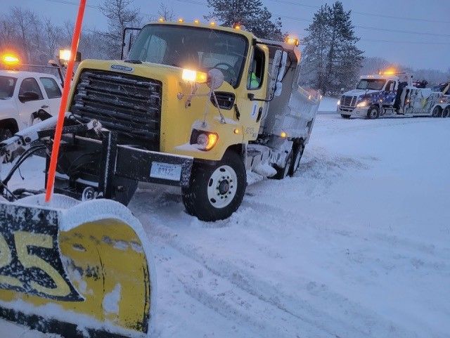 Yellow Truck — Fort Wayne, IN — Blue Eagle Towing