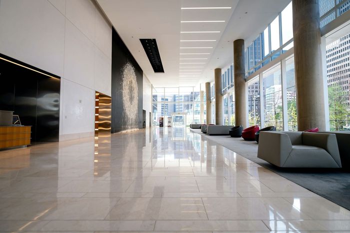 limpieza de la recepción de empresa