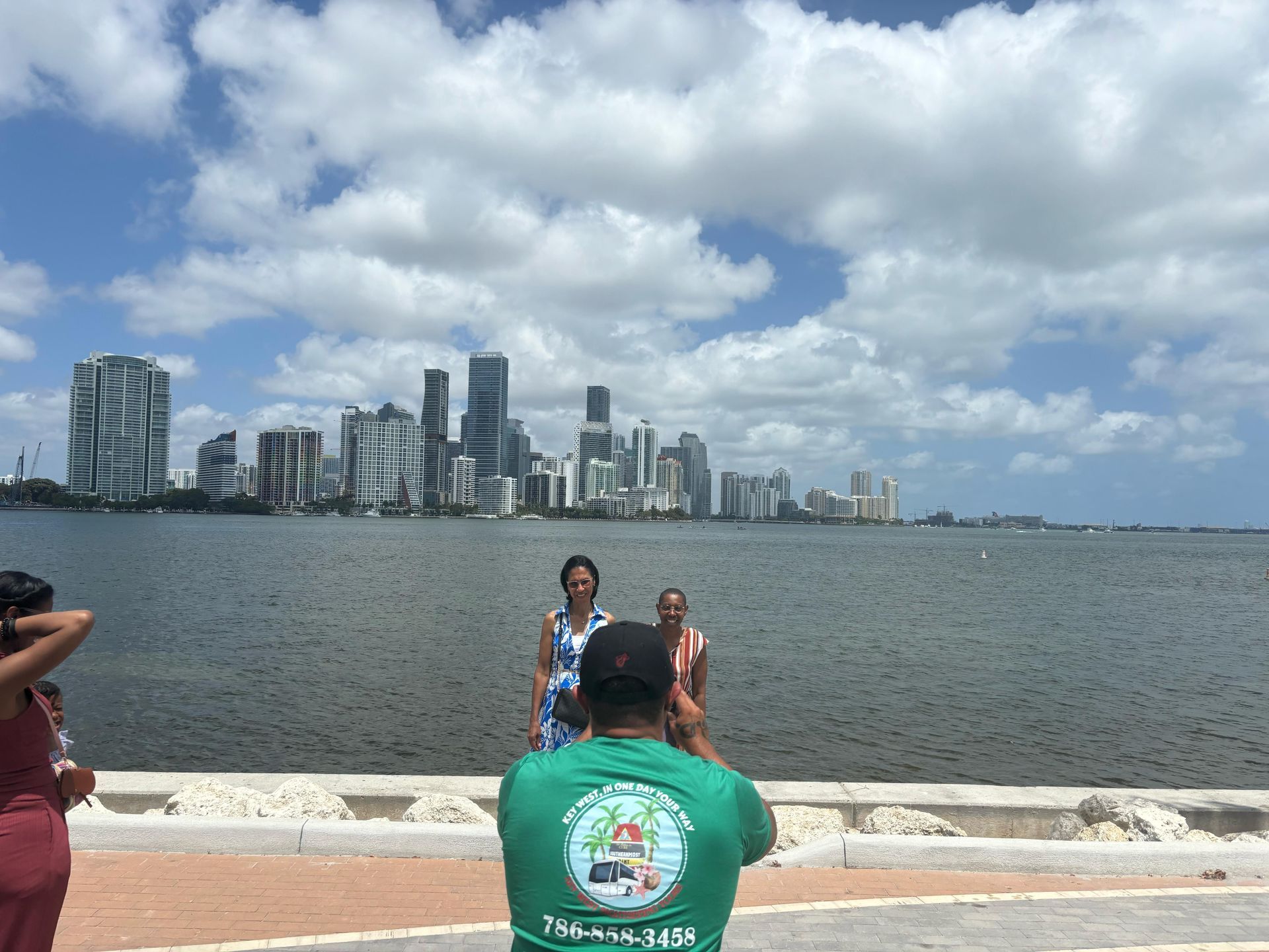 Scenic skyline photo opportunity included in our Miami Bus Tours with live guides and real stops
