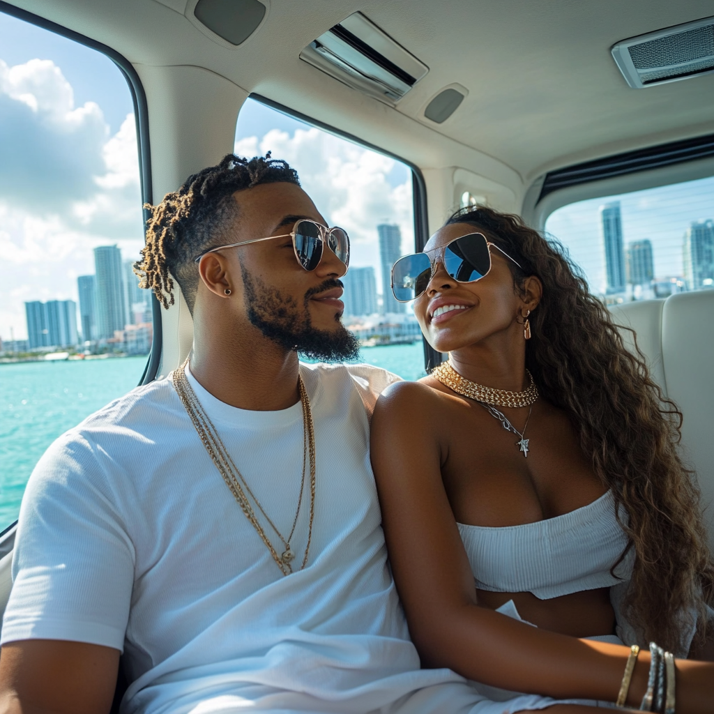 Comfortable bus tours in Miami