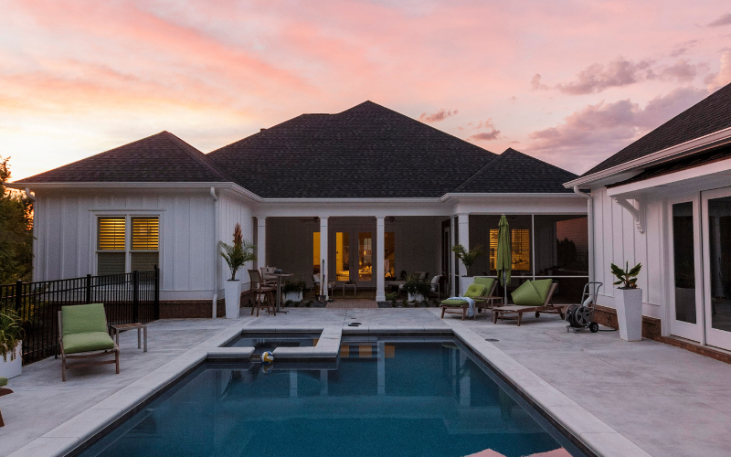 Pool house