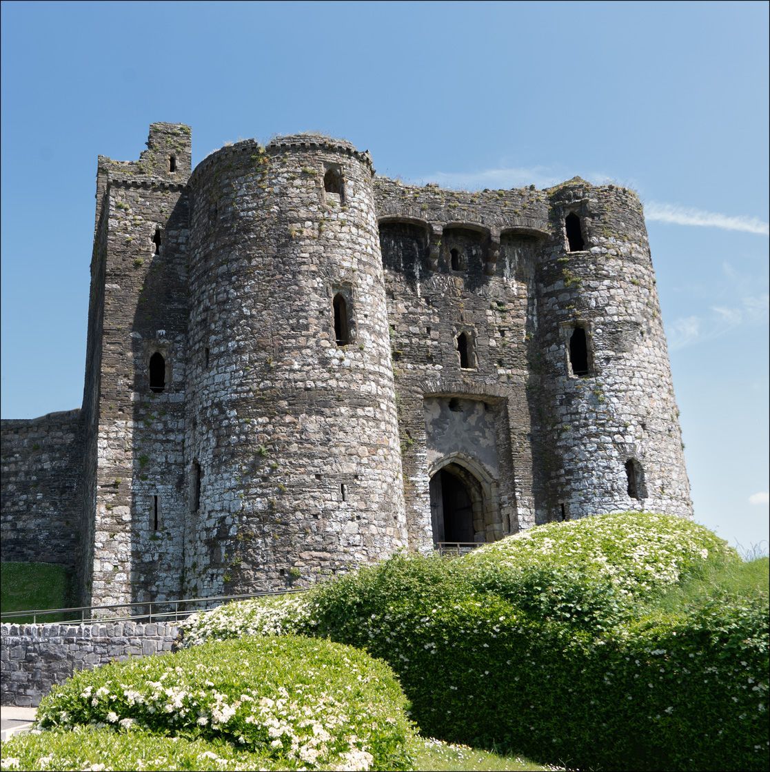 Textured Wooden Coaster With Kidwelly Castle