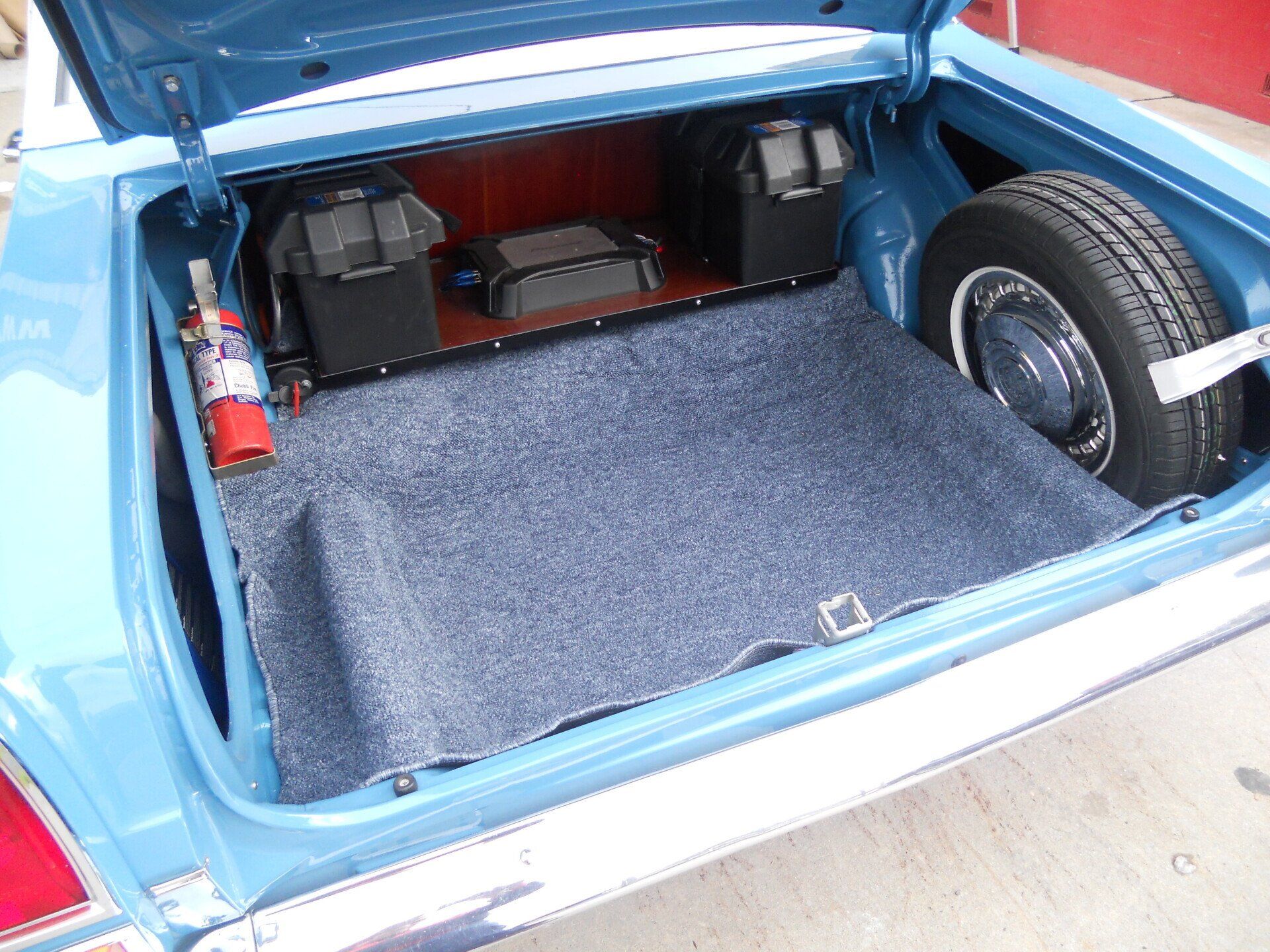 HR Holden Kingswood sedan boot