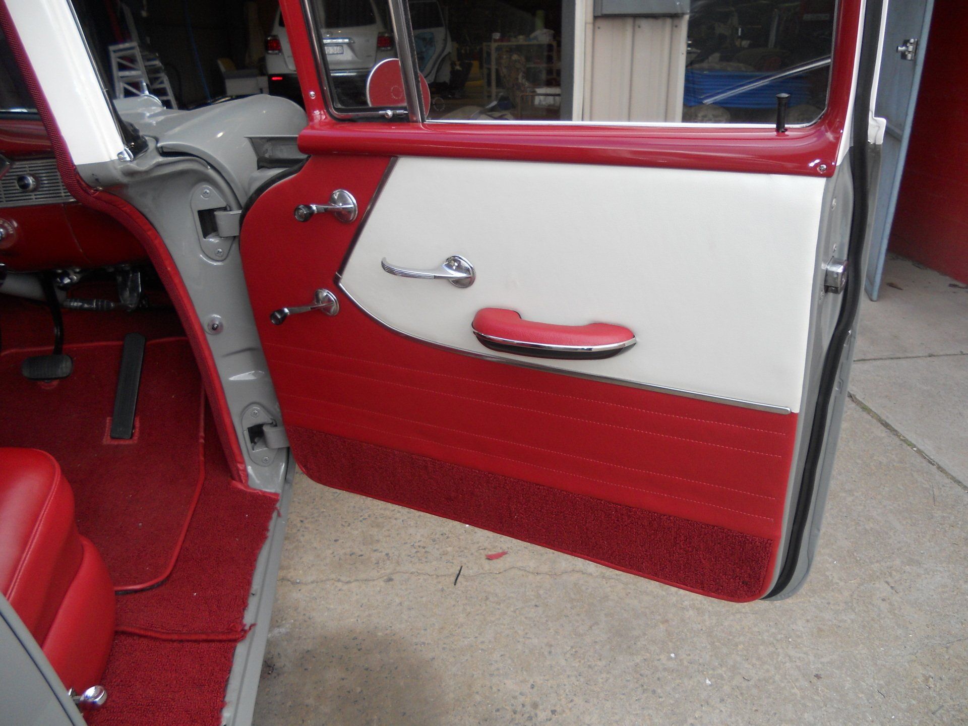 1957 Chev trim card