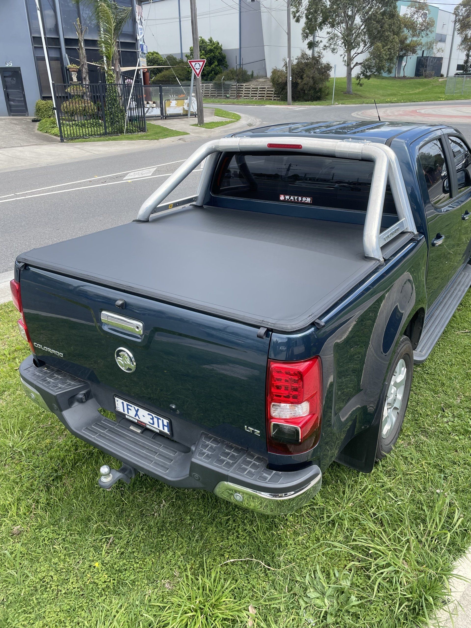 Holden Colorado push on style tarp