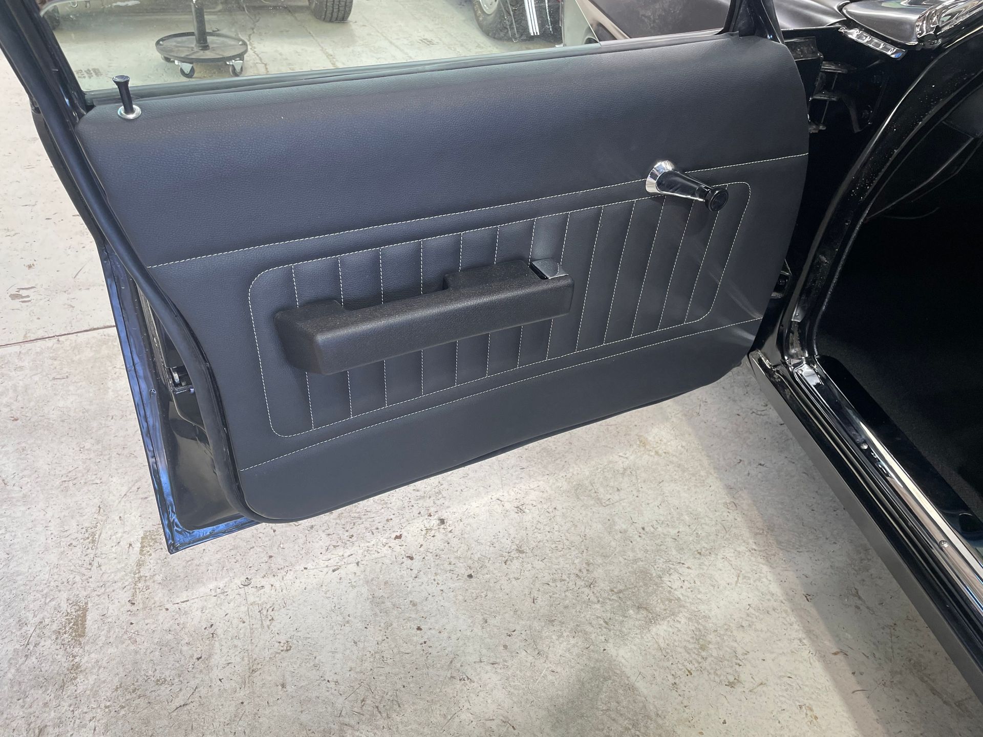 Holden HJ 1975 front door trim