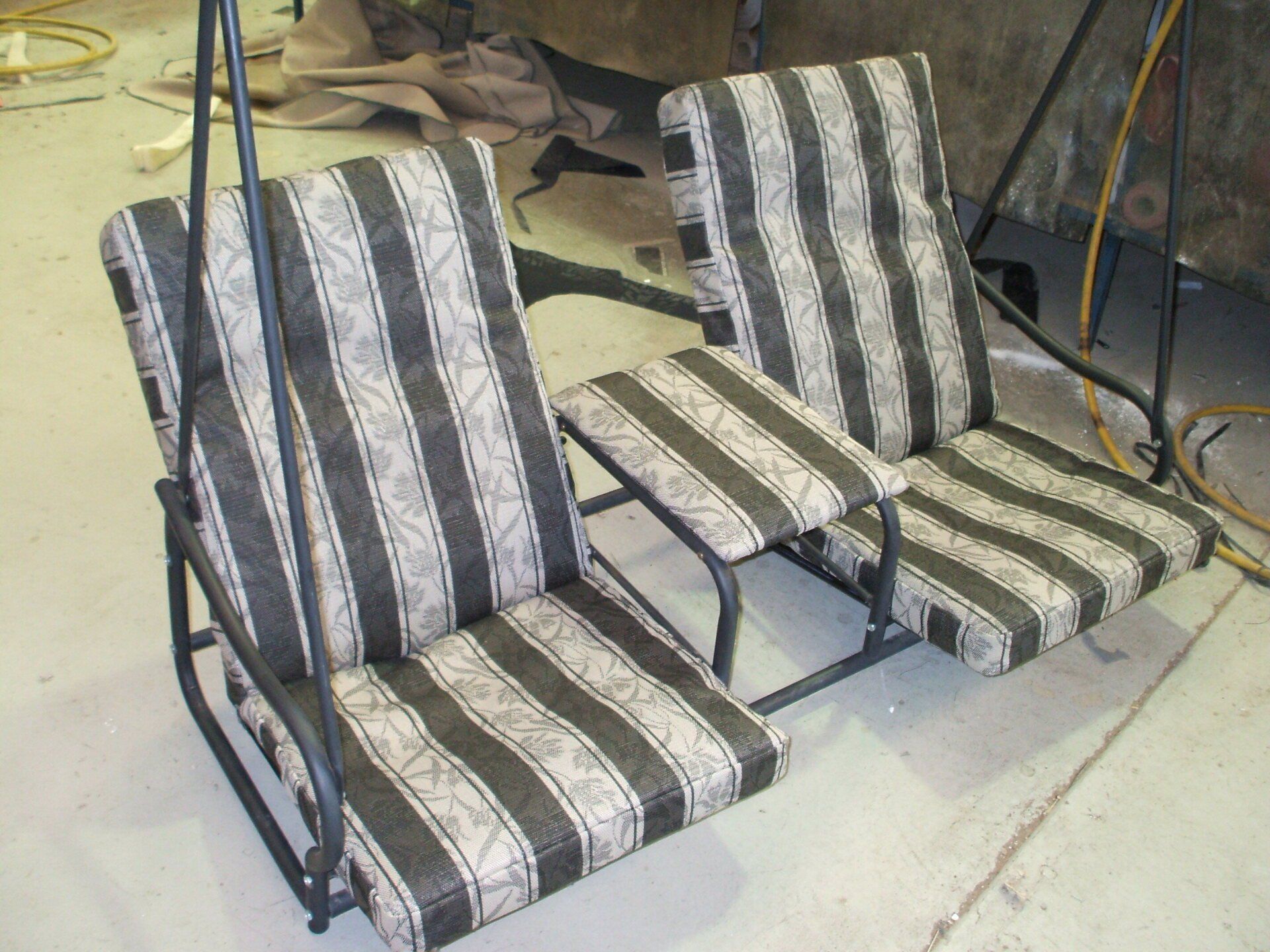 Outdoor Garden Swing Seating