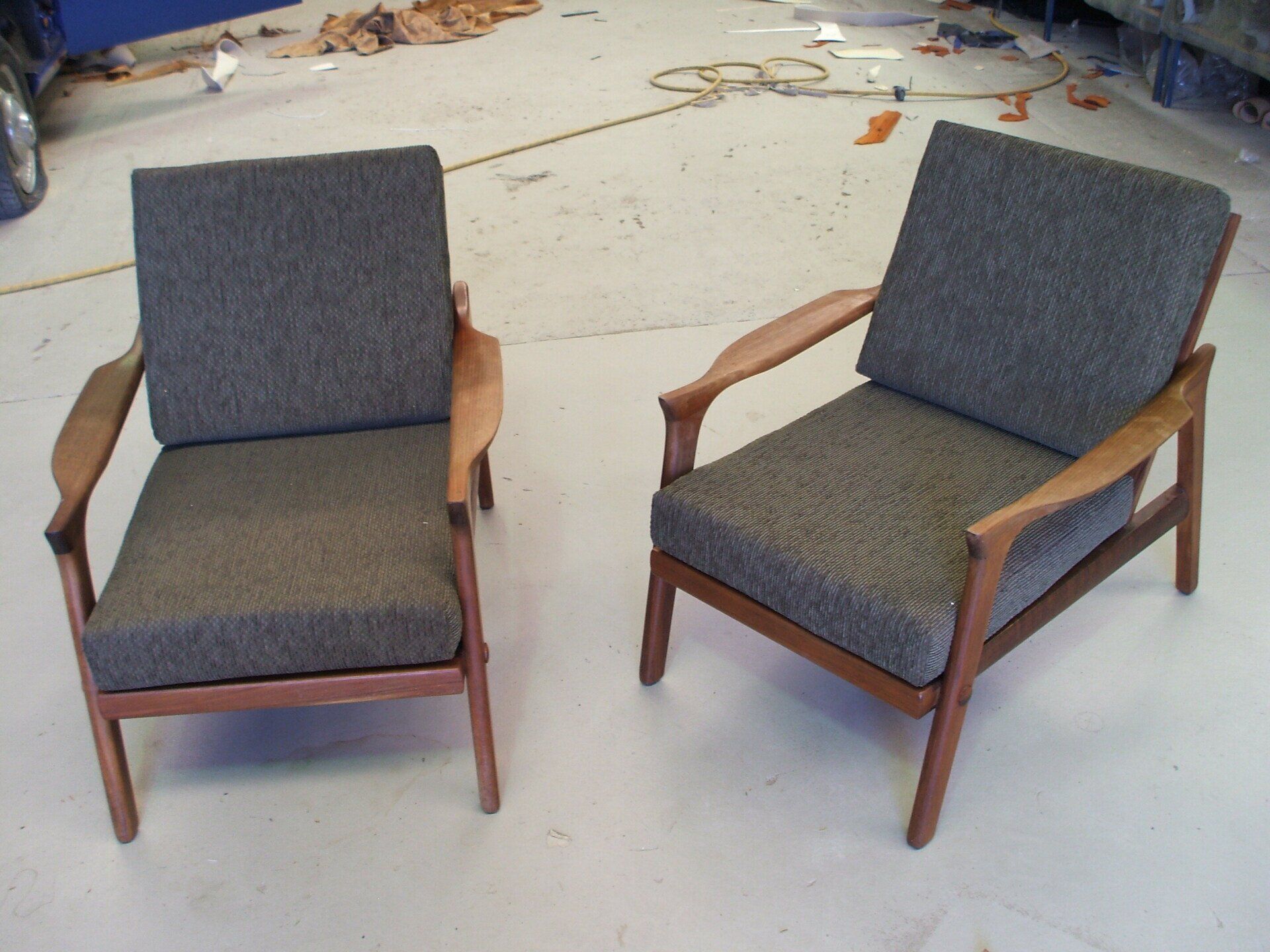 Upholstered Lounge Chairs