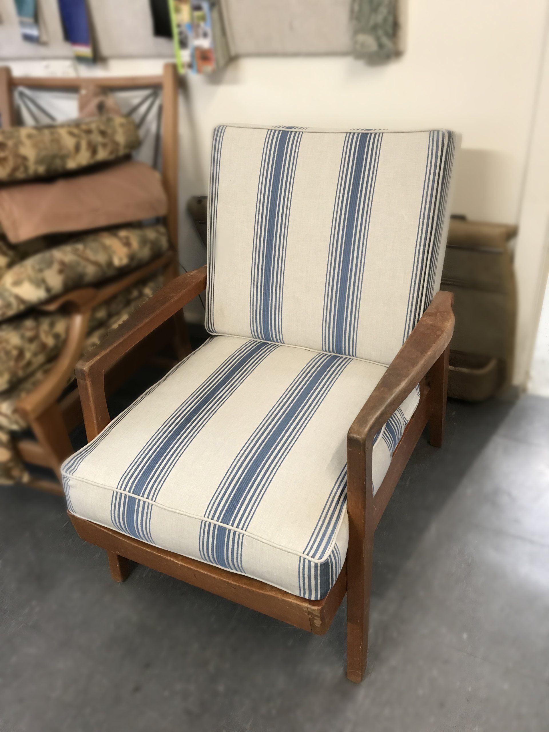 Wooden lounge single chair blue and white striped
