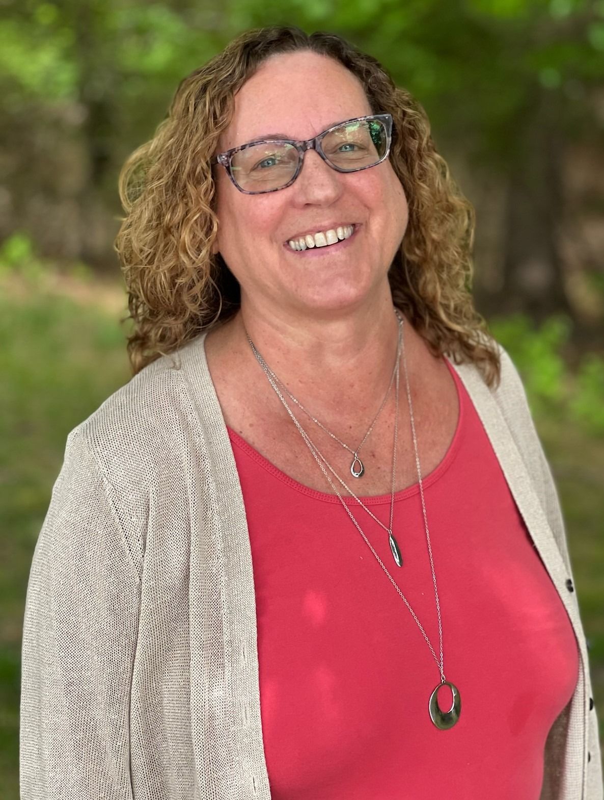 Stacey Szklut OT, MSOT, OTR