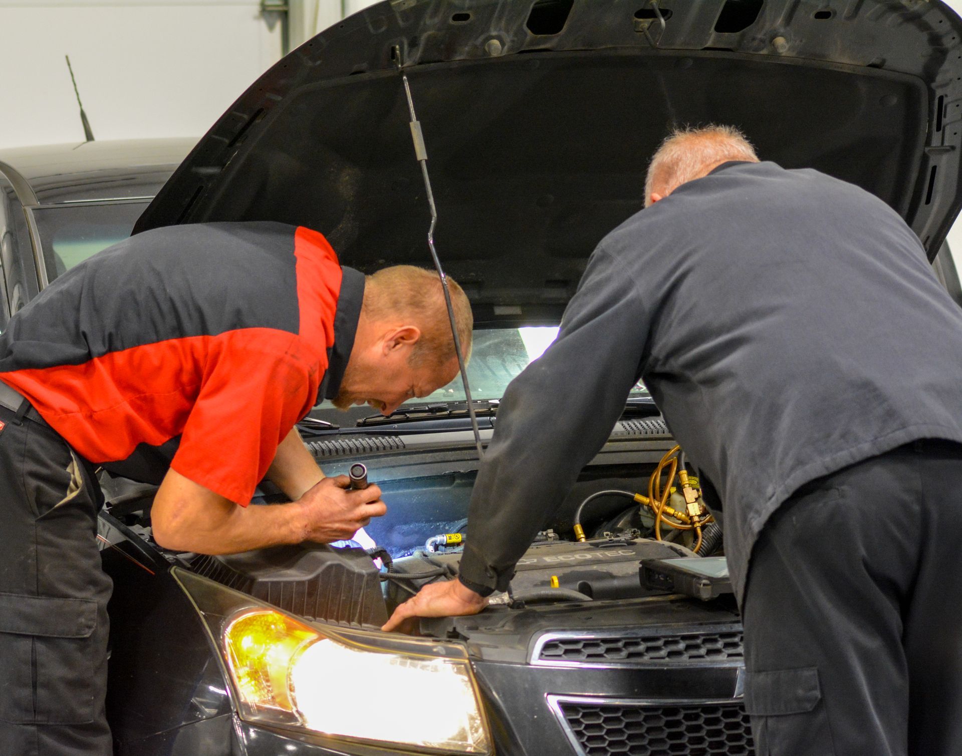 Larry's Automotive Repair | Newburgh, IN